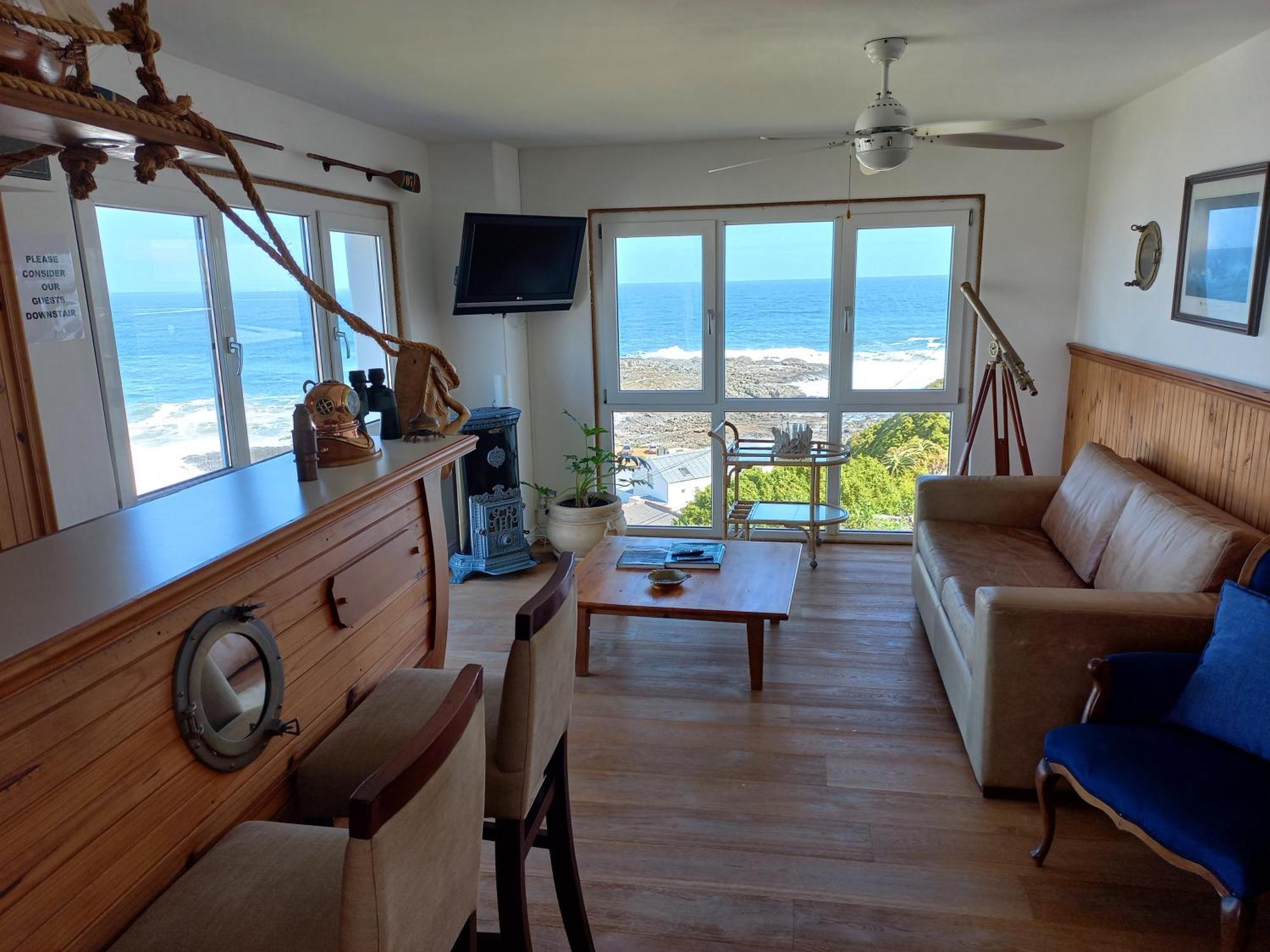 Swept Away Guesthouse - No-Loadshedding Yzerfontein Ngoại thất bức ảnh